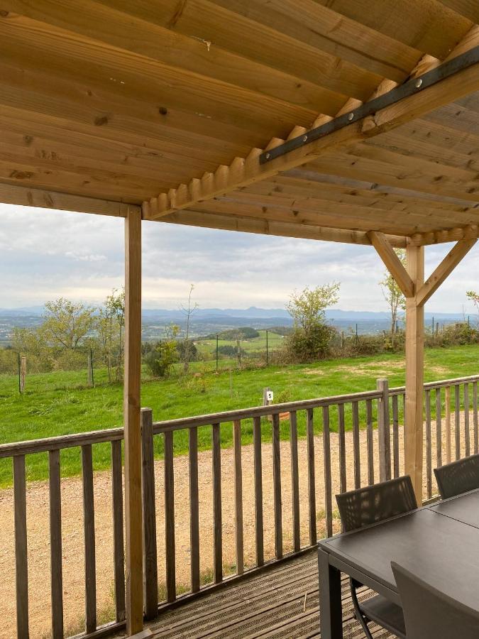Vollore-Ville Camping Le Montbartoux מראה חיצוני תמונה