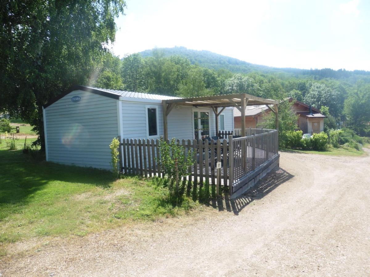 Vollore-Ville Camping Le Montbartoux מראה חיצוני תמונה